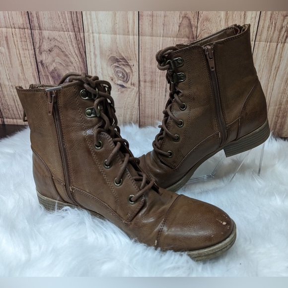 Guess Women’s Combat Boots Size 8.5 brown with zipper - Picture 1 of 10